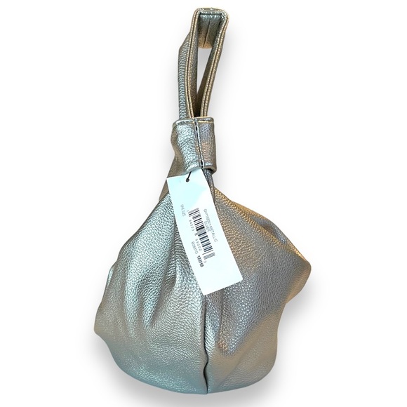 NWT The Drop The Drop Women's Avalon Small Tote Bag Color Metallic Silver - Picture 7 of 13